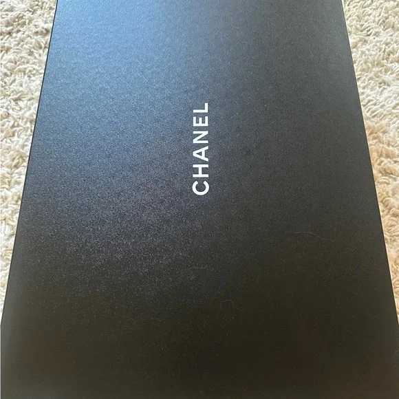 Authentic CHANEL Black and White Logo Rain Boots size 39 US 9 - Picture 6 of 7